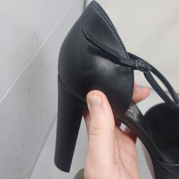 Christian Louboutin Black Sandaloo Platform Sandal - Picture 7 of 14